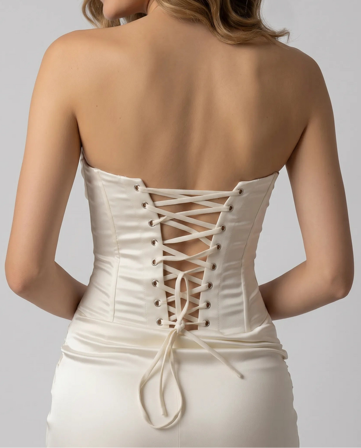 Aurelia – korzetové šaty s rozparkom