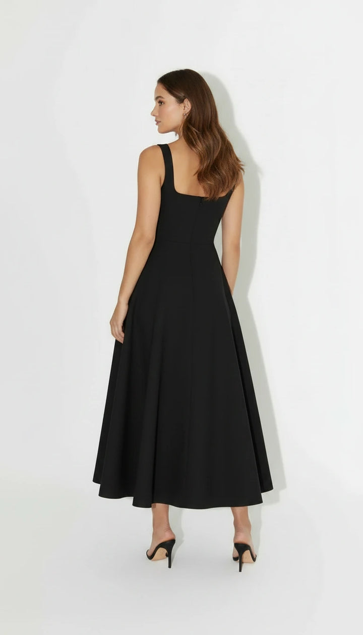 Selena – Das Pariser Flow-Kleid